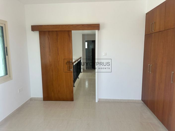 Image No.15-3 Bed Villa for sale