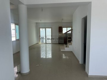 Detached Villa For Sale  in  Emba