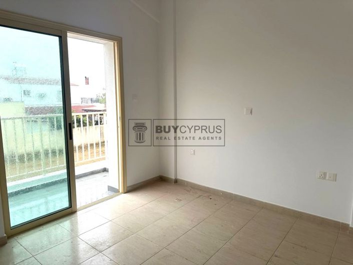 Image No.8-3 Bed Villa for sale