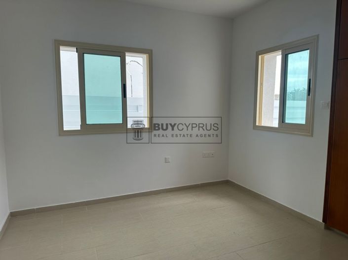 Image No.23-3 Bed Villa for sale