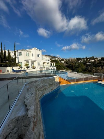 Image No.21-4 Bed Apartment for sale