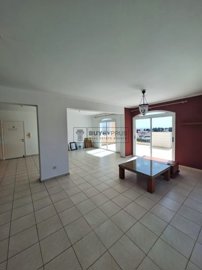 Penthouse For Sale  in  Universal