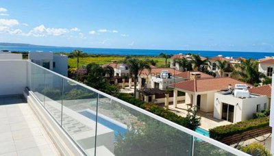 Detached Villa For Sale  in  Coral Bay