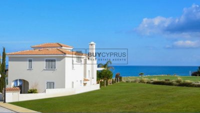 Detached Villa For Sale  in  Latchi