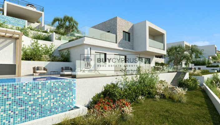 Image No.1-3 Bed Villa for sale