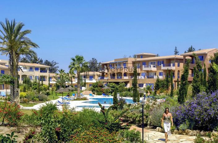 Image No.1-3 Bed Villa for sale