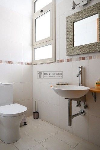 Image No.11-3 Bed Bungalow for sale