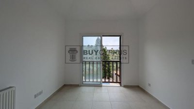 Detached Villa For Sale  in  Kamares - Tala