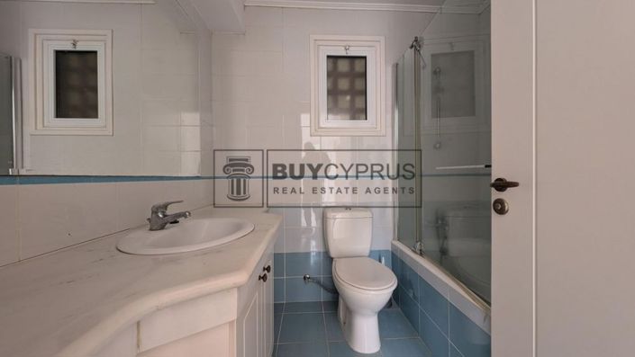 Image No.17-3 Bed Villa for sale