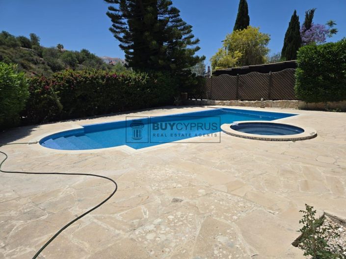 Image No.29-3 Bed Villa for sale