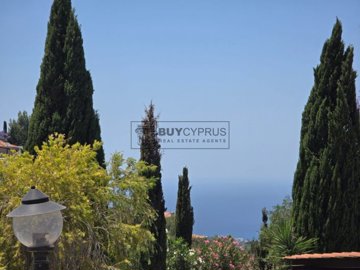 Detached Villa For Sale  in  Kamares - Tala
