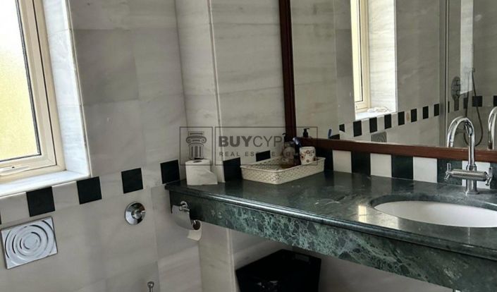 Image No.15-3 Bed Villa for sale