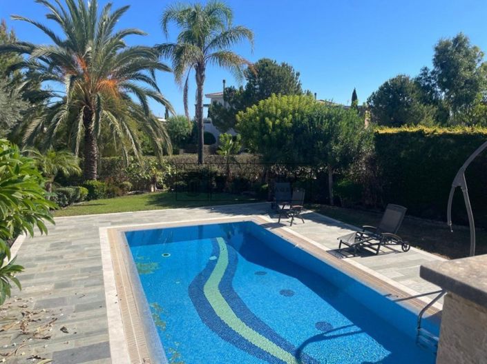 Image No.3-3 Bed Villa for sale