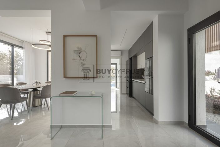 Image No.12-4 Bed Villa for sale