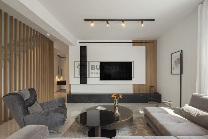 Image No.7-4 Bed Villa for sale