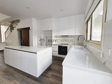 Town House For Sale  in  Paphos