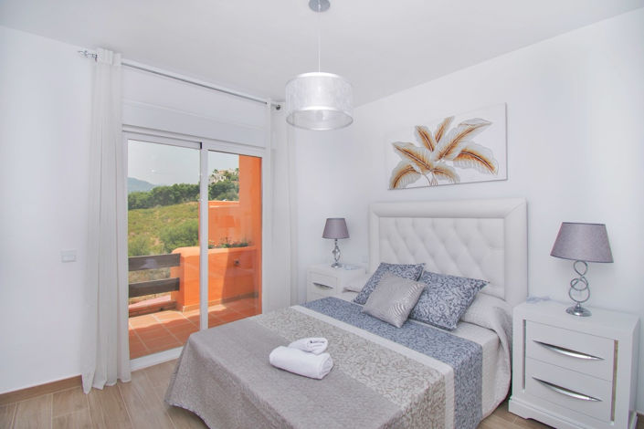 Image No.5-4 Bed Townhouse for sale