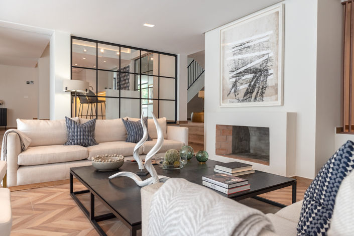 Image No.10-7 Bed Villa for sale