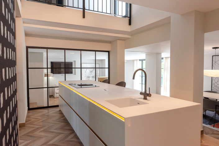 Image No.17-7 Bed Villa for sale