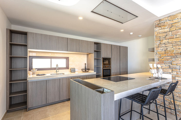 Image No.2-4 Bed Villa for sale