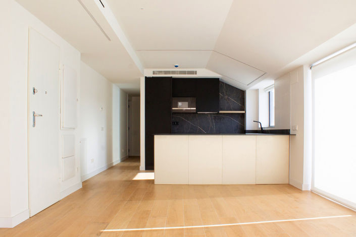 Image No.17-3 Bed Apartment for sale