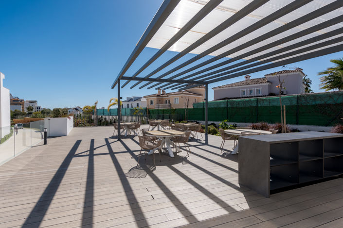 Image No.21-3 Bed Apartment for sale