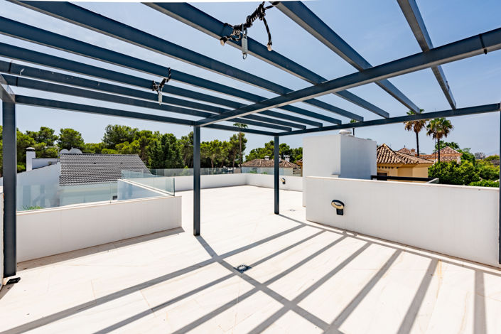 Image No.13-5 Bed Villa for sale