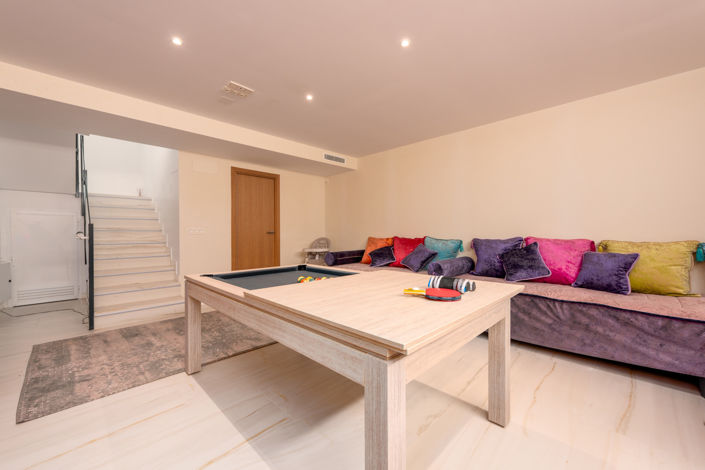 Image No.24-5 Bed Villa for sale