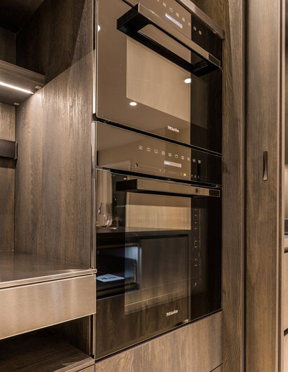 Image No.33-3 Bed Property for sale