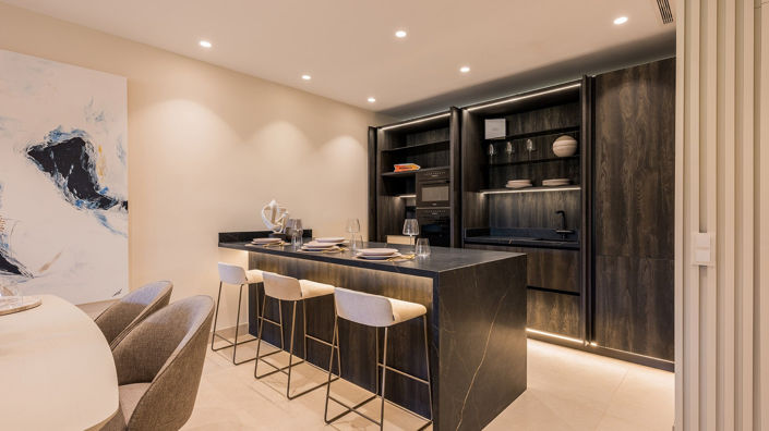 Image No.5-3 Bed Property for sale