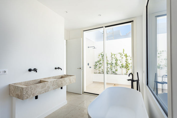 Image No.14-4 Bed Villa for sale