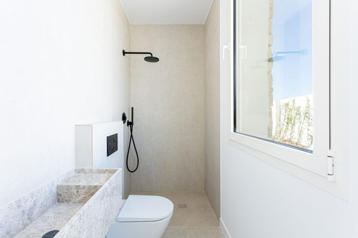 Image No.17-4 Bed Villa for sale