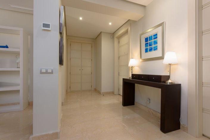 Image No.10-3 Bed Property for sale