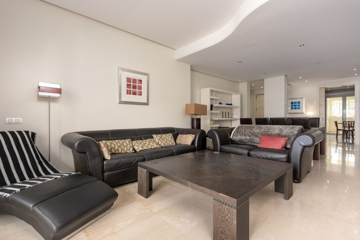 Image No.2-3 Bed Property for sale