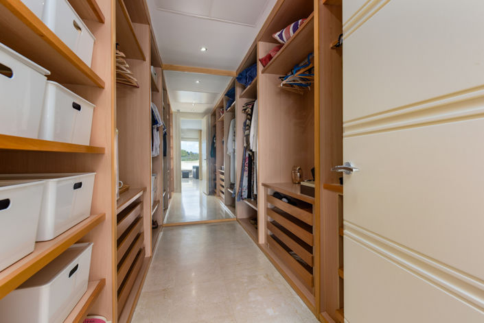 Image No.22-3 Bed Property for sale