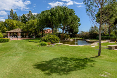 b98le8d7m9k3degpefzhs0lif8u4xzvzhwxtmggyekxx9