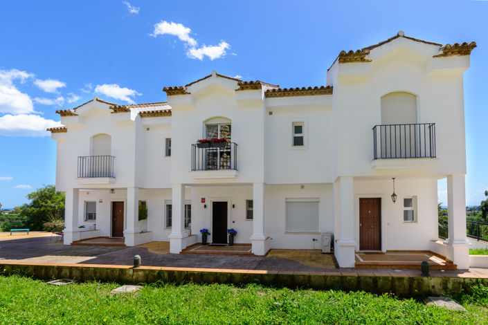 Image No.1-3 Bed Townhouse for sale