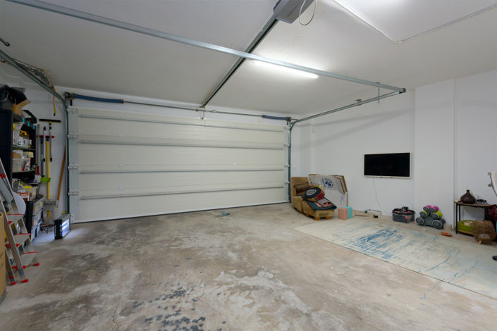 Image No.25-3 Bed Townhouse for sale