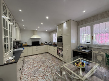 b98le8d7m9k3degpefzhs0lif8u4xzvzhwxtmggyekxx9