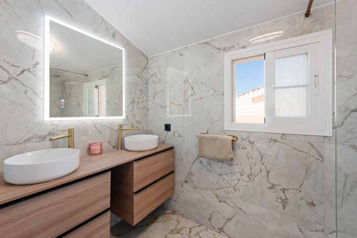 Image No.36-4 Bed Villa for sale