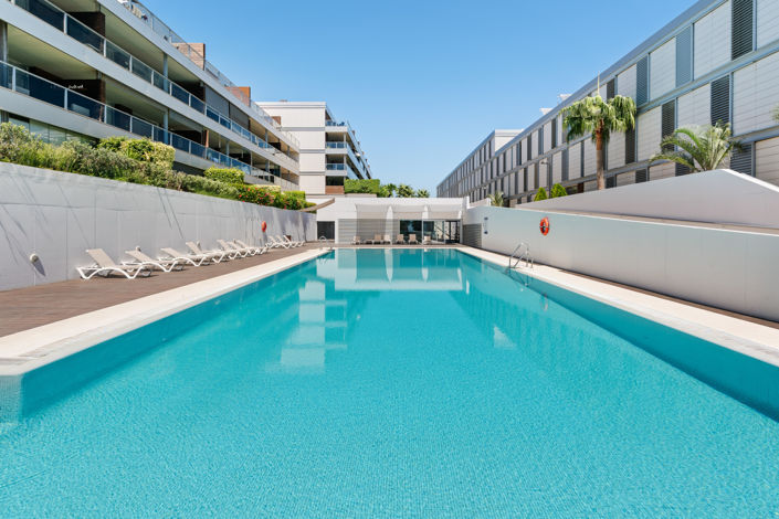 Image No.18-3 Bed Apartment for sale