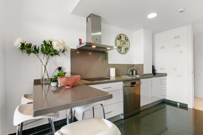 Image No.21-3 Bed Apartment for sale