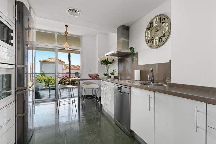 Image No.3-3 Bed Apartment for sale