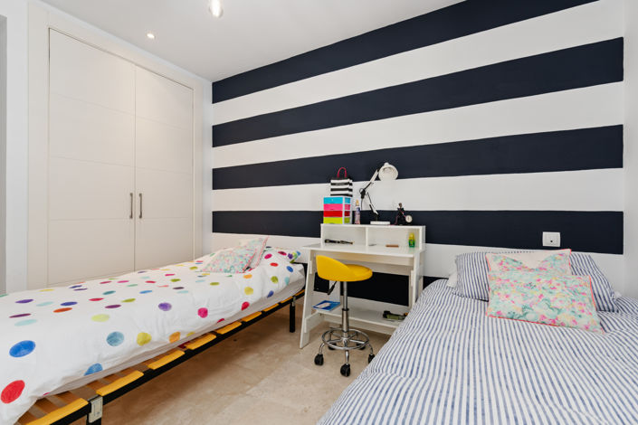 Image No.29-3 Bed Apartment for sale