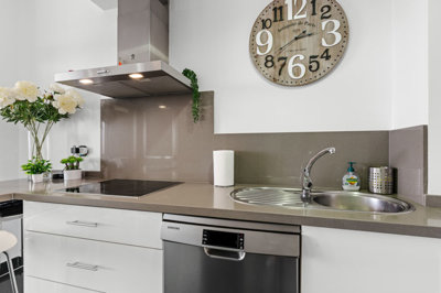 b98le8d7m9k3degpefzhs0lif8u4xzvzhwxtmggyekxx9