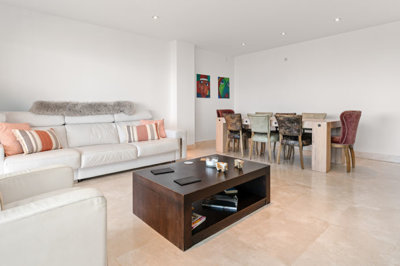 b98le8d7m9k3degpefzhs0lif8u4xzvzhwxtmggyekxx9