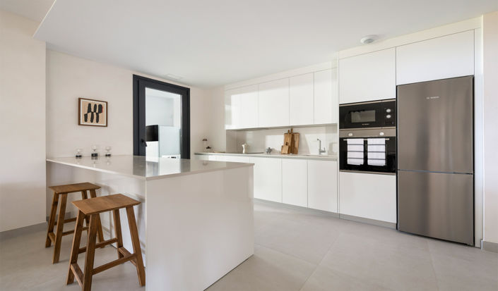 Image No.10-2 Bed Apartment for sale