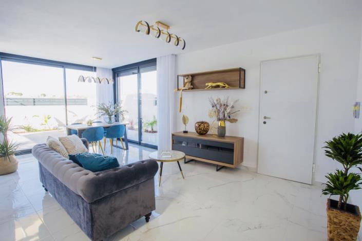 Image No.3-3 Bed Villa for sale