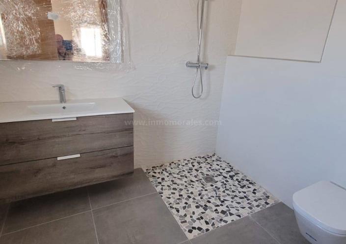 Image No.10-3 Bed Country House for sale