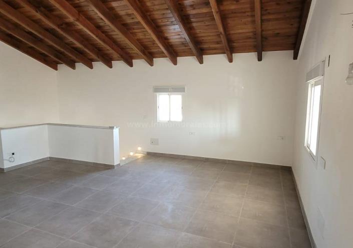 Image No.16-3 Bed Country House for sale